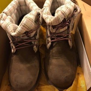 Timberland rolltop boots